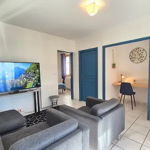 De La Tride 2 Avec Terrasse Proche Du Centre Appartement